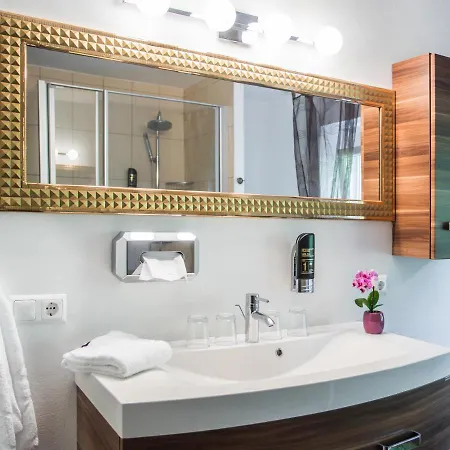 Hotel Faaker By S4y Faak am See